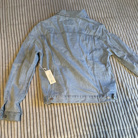 Forever 21 Men’s Jean Jacket Large - Picture 3 of 3